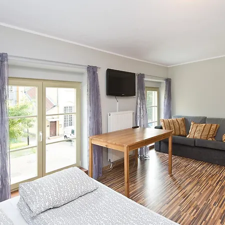 Apartament Ten-3