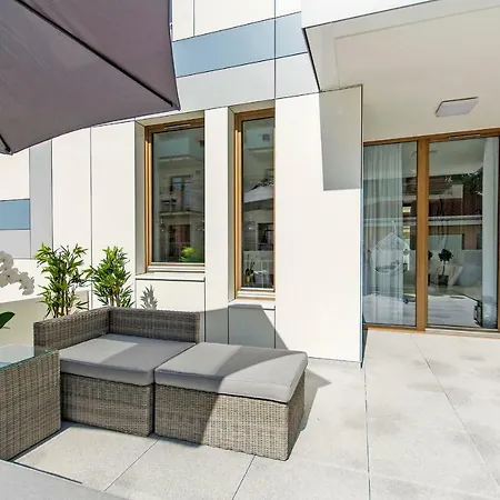 Sauna & Spa Marine By Oneapartments-3
