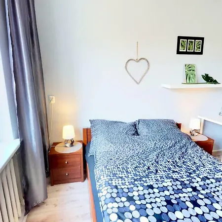 New Whitehouse Rooms-3