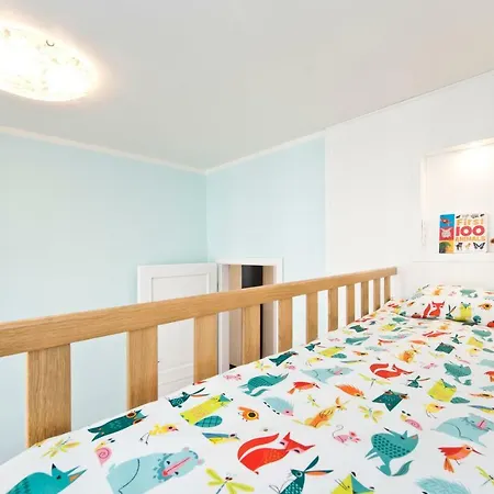 Old Town Super Apartment Ogarna-2