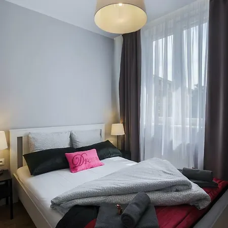 Central Apartments Rajska-2