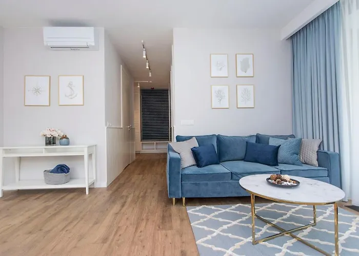Blue Rentyear Apartments