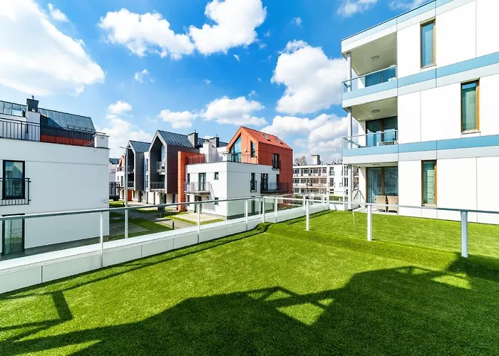 Sauna & Spa White Deluxe With Terrace By Oneapartments