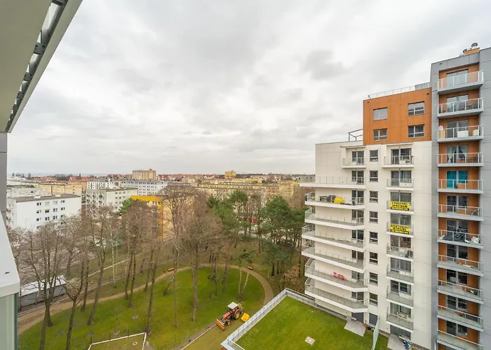 8Th Floor Mk Apartment