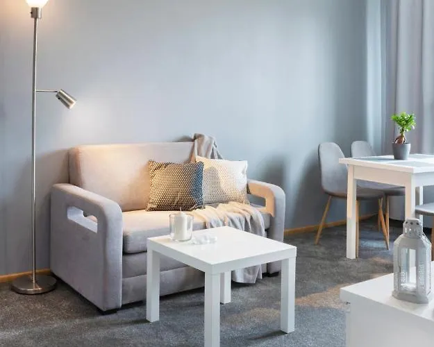 Close To Everywhere, Parking ! Happy Apartment Old Town & Main Station