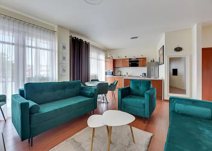 y Neptun Park By Noclegi Renters