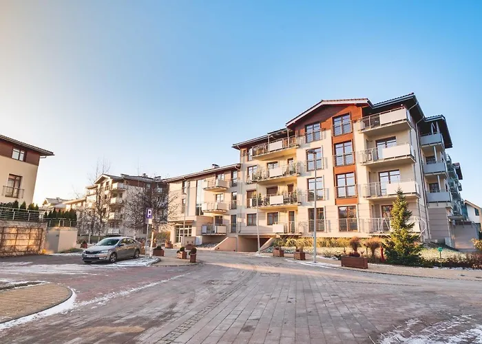 Greenwood With Terrace - Neptun Park By Oneapartments