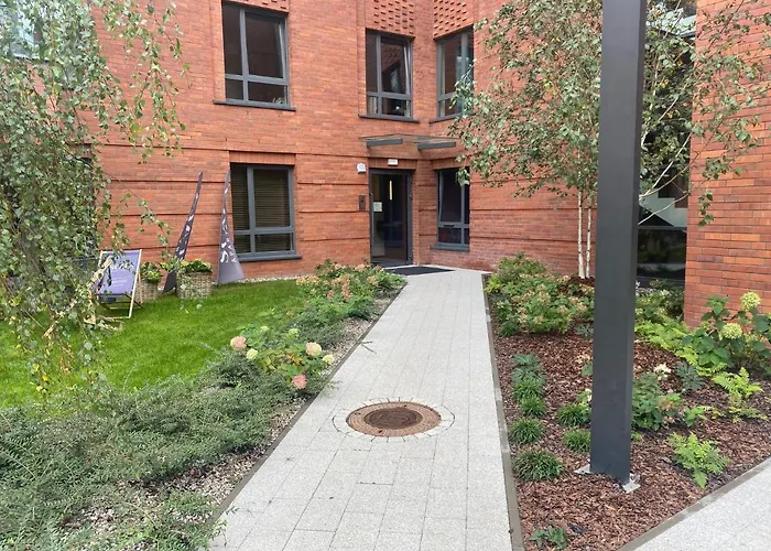 Garden Apartment In Scala