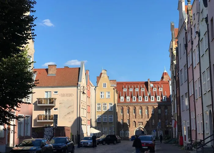 Przy Krzywym Drzewie - Old Town