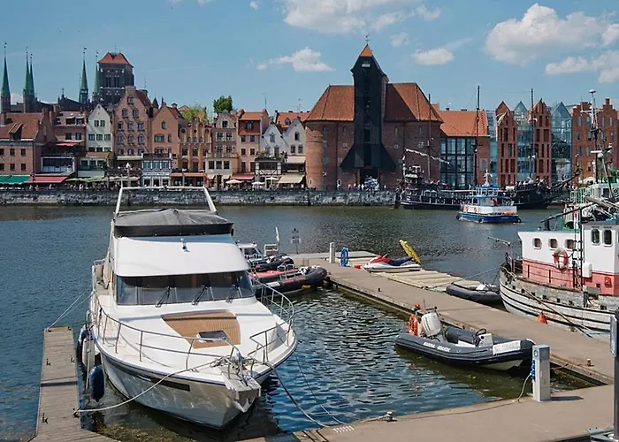 Spacious Apartment Oldtown Gdansk Yacht Marina