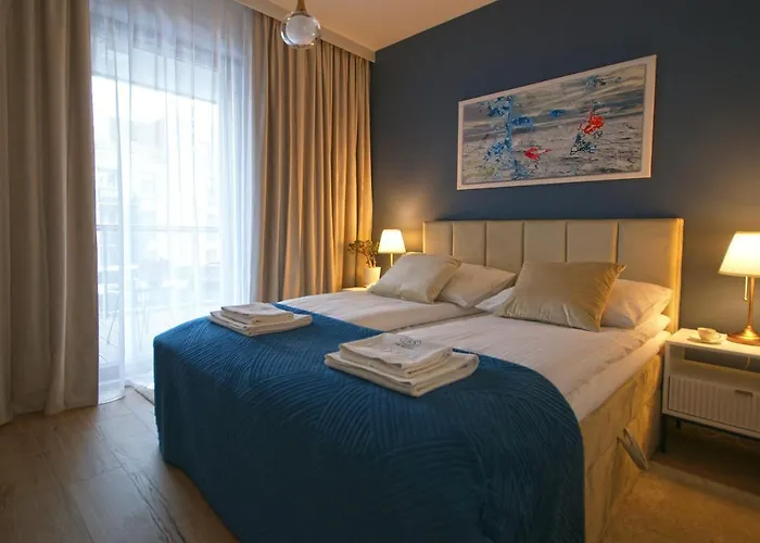 IRS ROYAL APARTMENTS y IRS Nadmorski Dwór