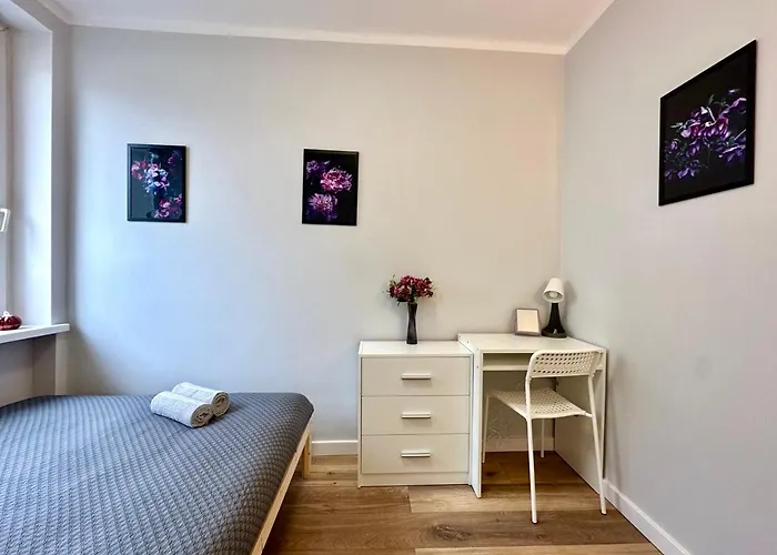 Mmrent Flower Room