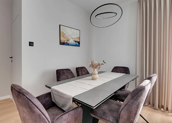 Zajezdnia Wrzeszcz 2 by Grand Apartments