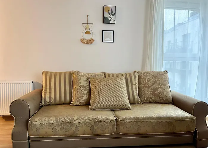 Oldtown Retro By Marina With Balcony For 6 People