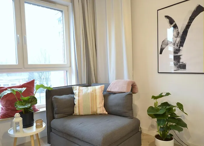Private Parking, Secure Building - Central Apartments Old Town & Main Station
