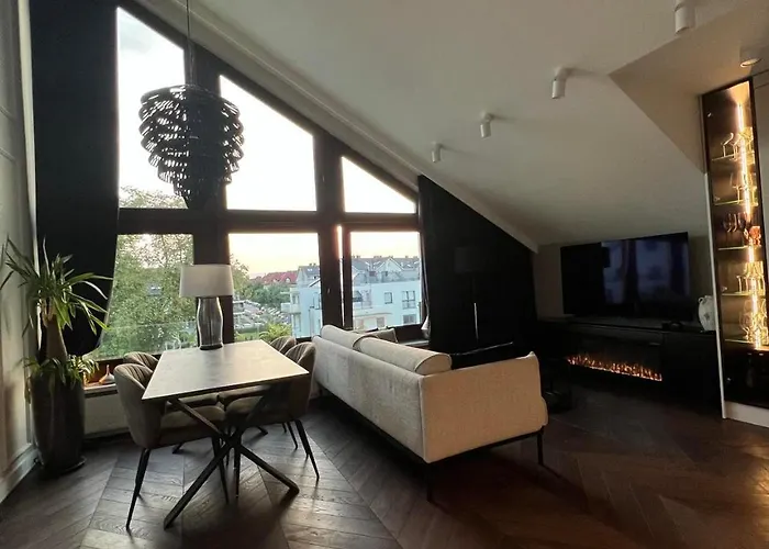Apartament Galaktyczna - prywatne jacuzzi na tarasie