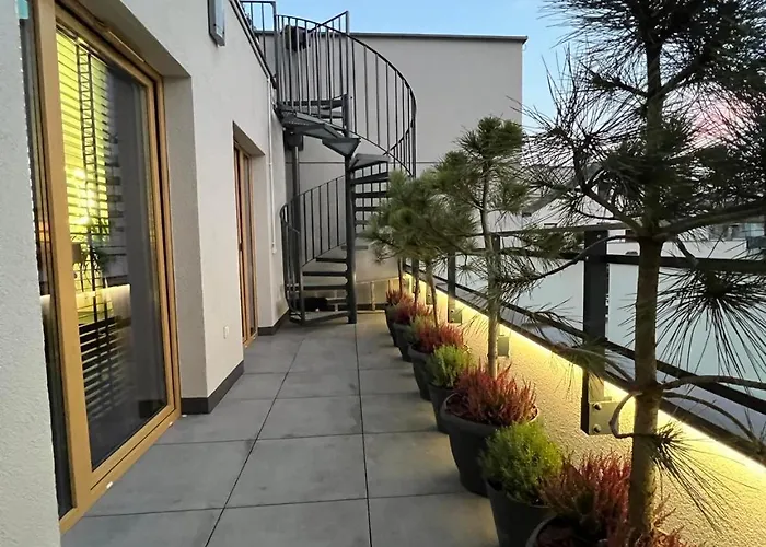 Apartament Galaktyczna - prywatne jacuzzi na tarasie