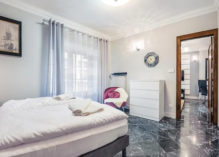 Heart Of Oldtown Apartment