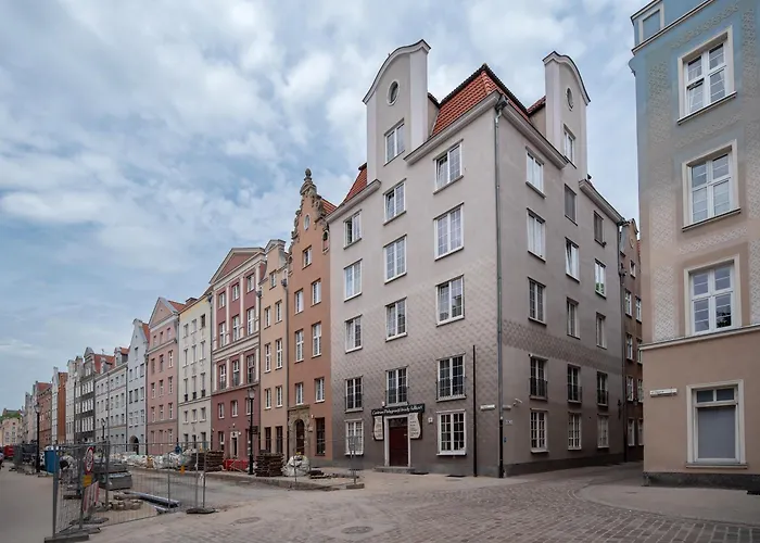 Mhs Family Apartment Old Town