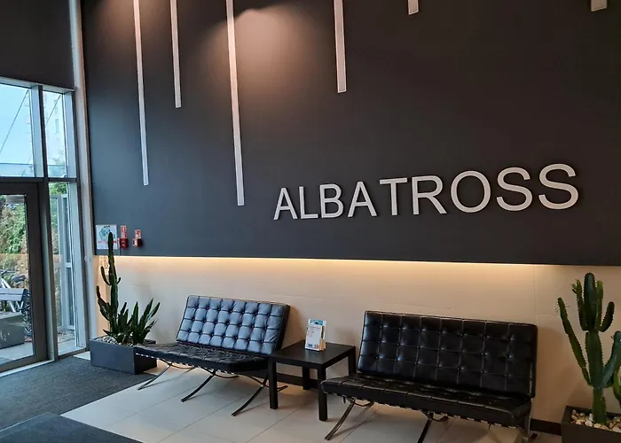 Gdansk Albatross Towers Z Miejscem Parkingowym