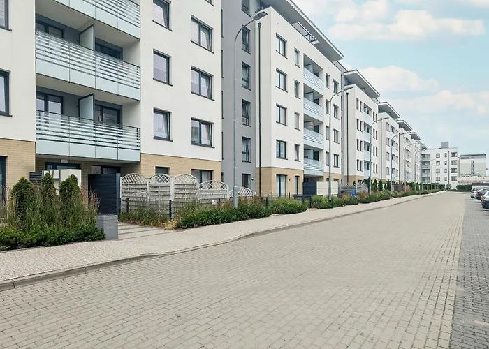 Apartament Słoneczny Balkon z Parkingiem by Noclegi Renters