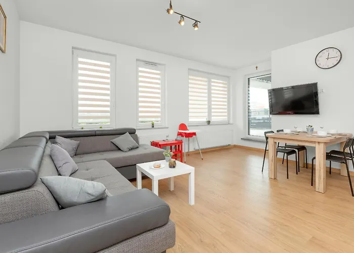 Apartament Słoneczny Balkon z Parkingiem by Noclegi Renters