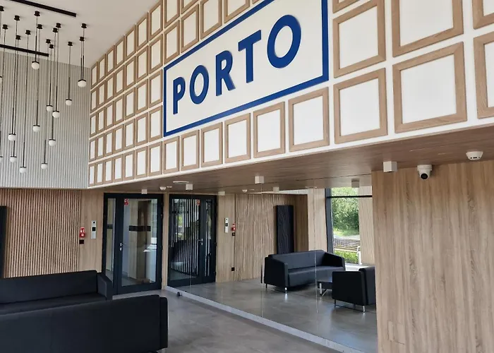 Porto Carlo Apartments, Fitness & 500M Beach