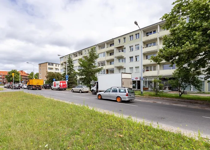 Wrzeszcz Standard Apartment by BookingHost