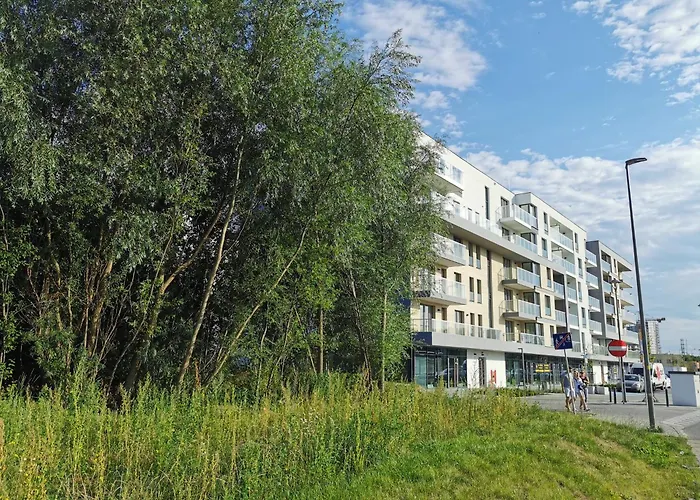 FLOU Przystań Letnica 2, noclegi plaża 700m