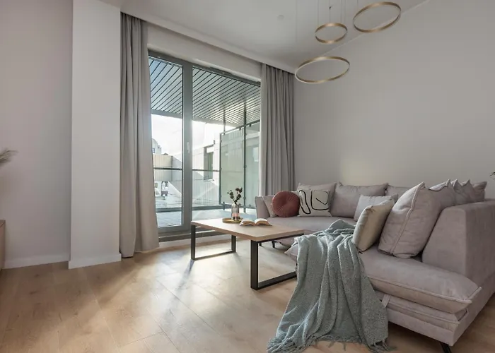 Flatbook - City Center Premium s Granaria