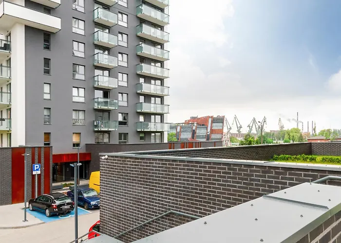 Wałowa 25B