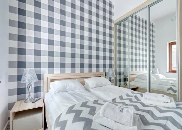 Elegant Apartment Jaglana With Parking In Old Town Gdansk By Noclegi Renters
