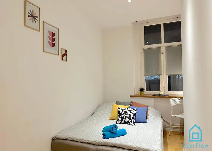 Nest Room - 20 Minutes To Gdansk Old Town & Seaside