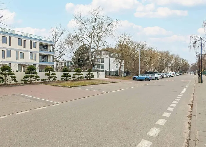 Spa & Sea Luxury Seaside Apartment With Parking, 300M From The Beach By Noclegi Renters