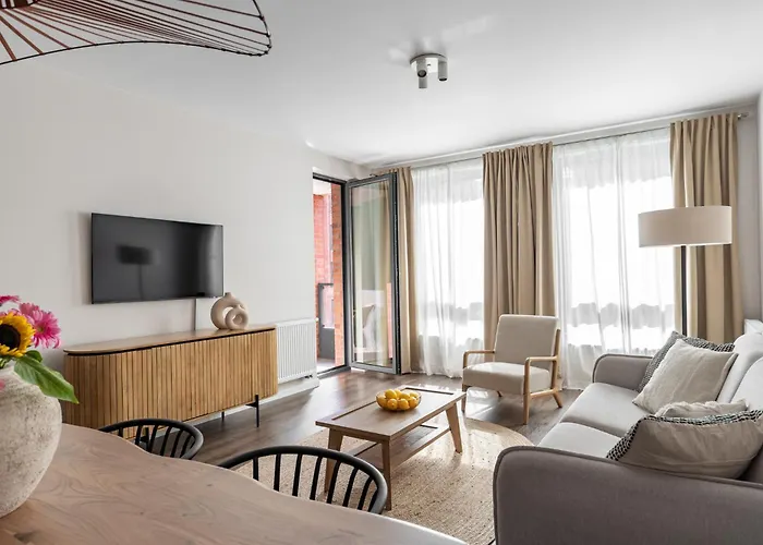 Scala Suites With Parking By Lion Apartments