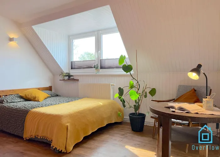 Old School Room - Charming Place, 15 Minutes To Gdansk Old Town & Seaside