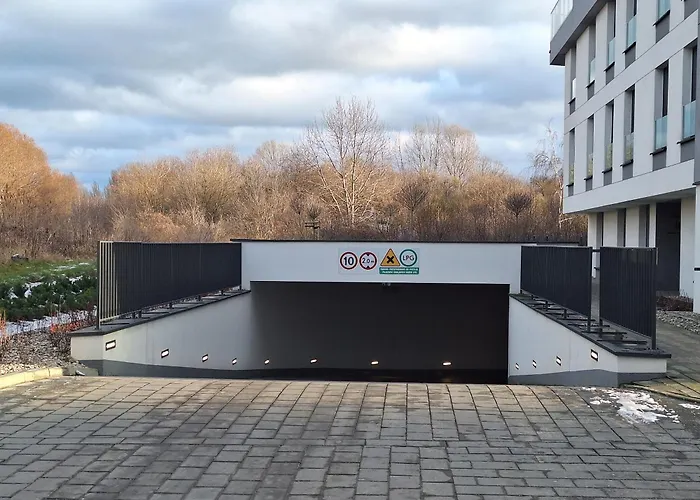 Letnica Blisko Plaży Z Garażem I Klimatyzacją