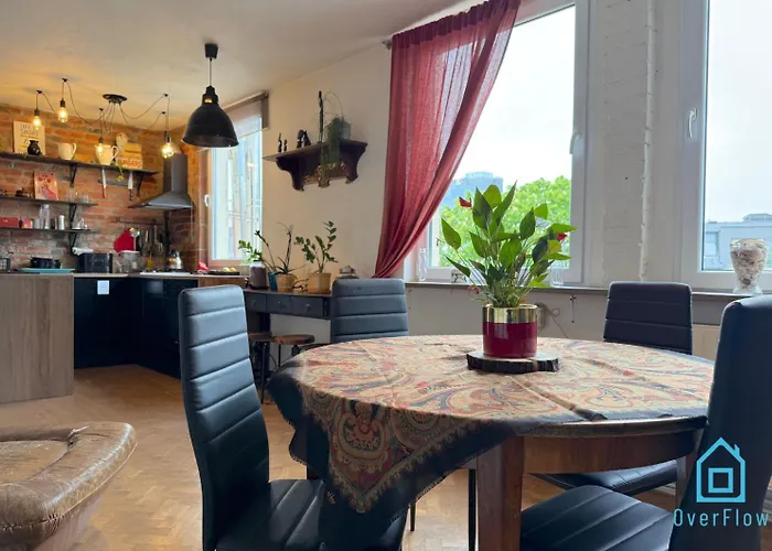 Old School Room - Charming Place, 15 Minutes To Gdansk Old Town & Seaside