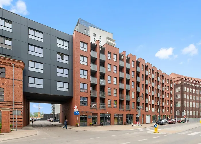 HelloGdańsk Wałowa With Parking By Lion