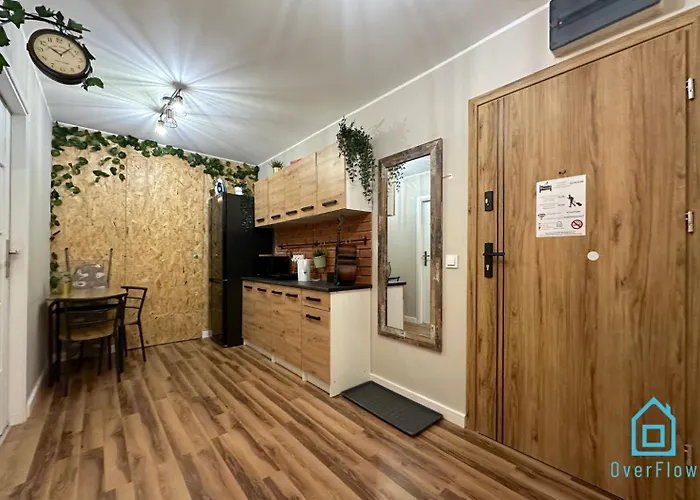 Pineapple Room