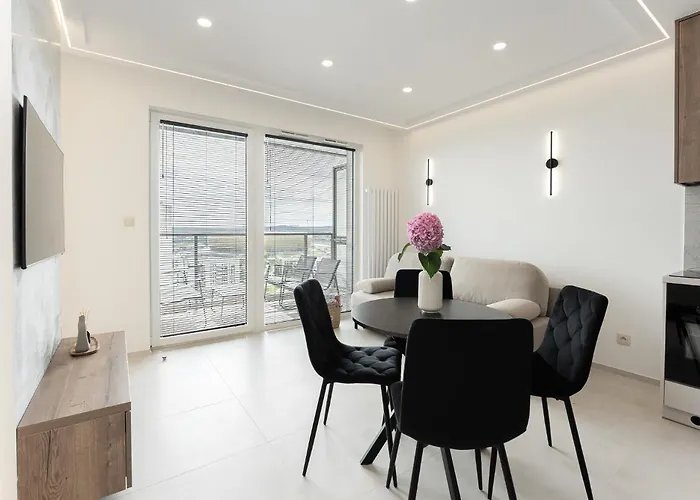 Panorama Baltica 1 - Stylish 15Th Floor Apartment With Rooftop Terrace Near The Sea And Polsat Plus Arena Stadion Stadium Free Parking Gdansk Letnica