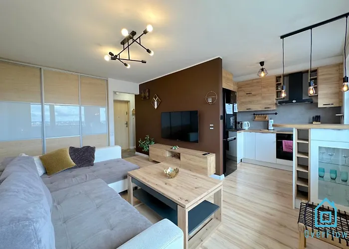 Postcard Apartment Scenic Escape 10 Minutes To Gdansk Old Town And Seaside