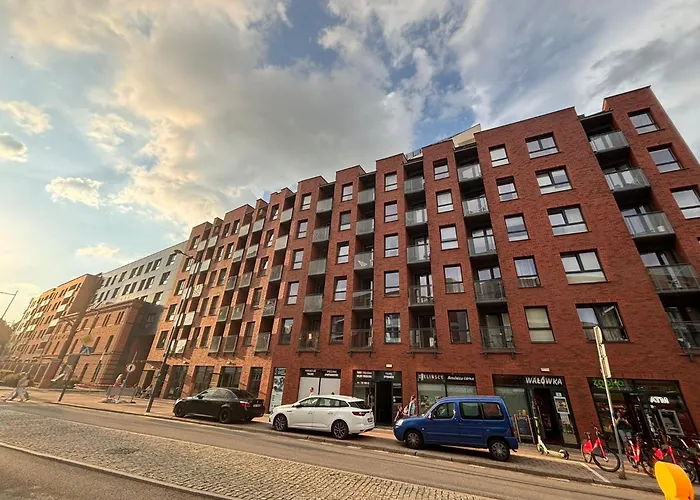 Bastion Wałowa Modern s By MC