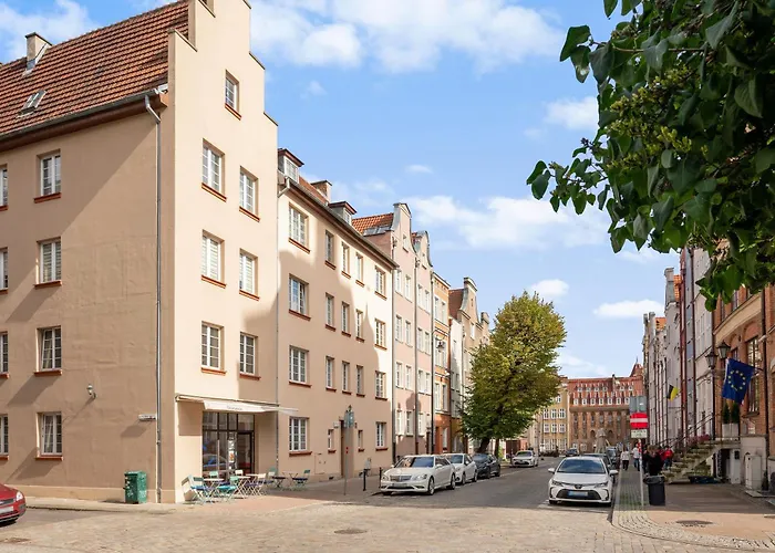 Old Town Straganiarska By Downtown Apartments