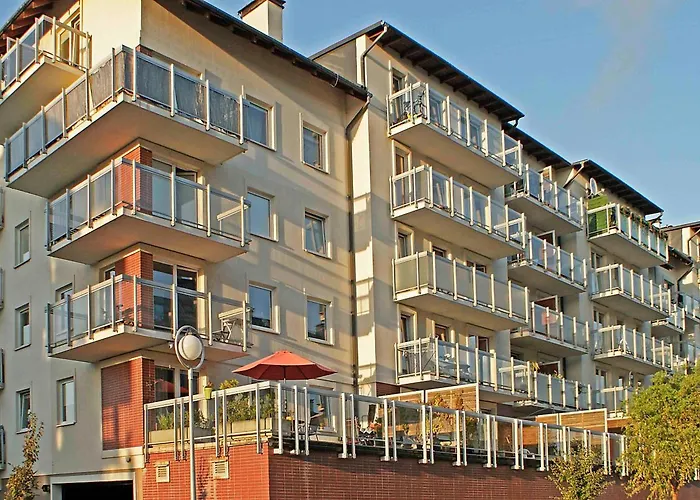 IRS ROYAL APARTMENTS y IRS Morenowe Wzgórza