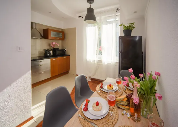 Maya'S Flats 47 - Heweliusza Gdansk
