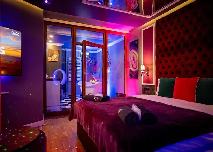 Grey Champagne Spa By Secret Apartament Danzig
