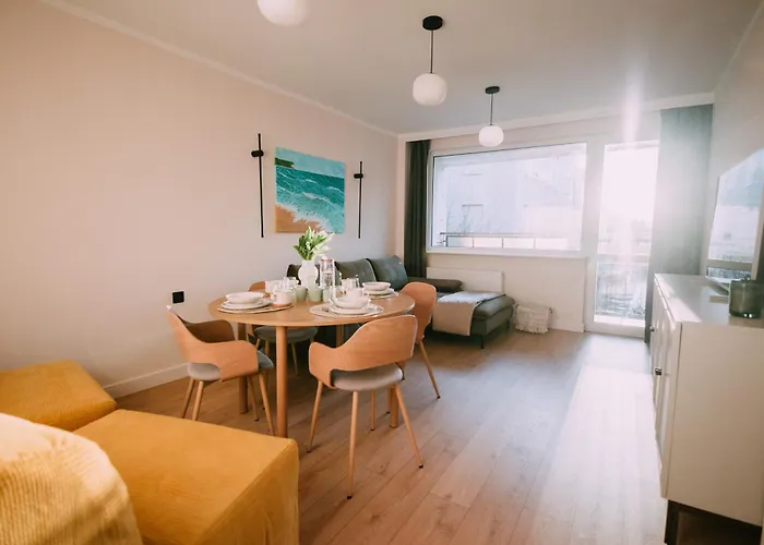 Near Old Town I 2 Rooms I Kitchen I 41M2