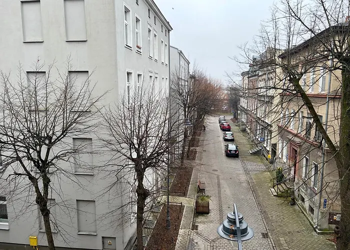 Near Old Town I 2 Rooms I Kitchen I 41M2