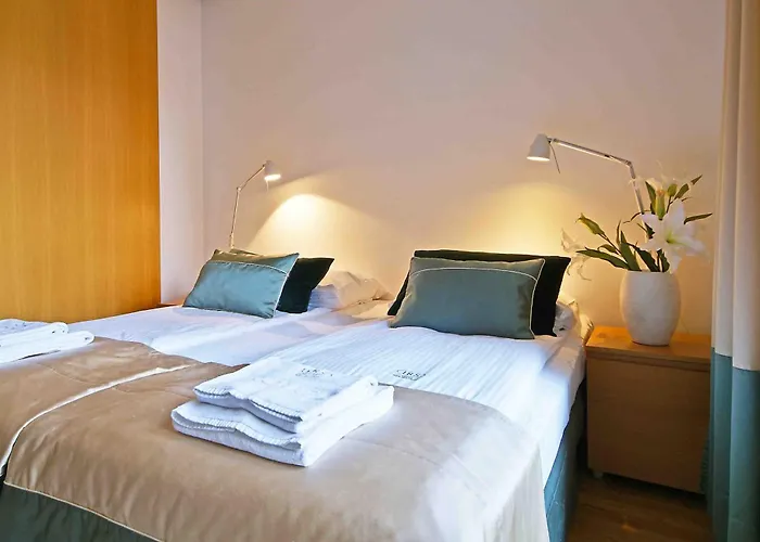IRS ROYAL APARTMENTS Apartamenty IRS Kwartał Kamienic
